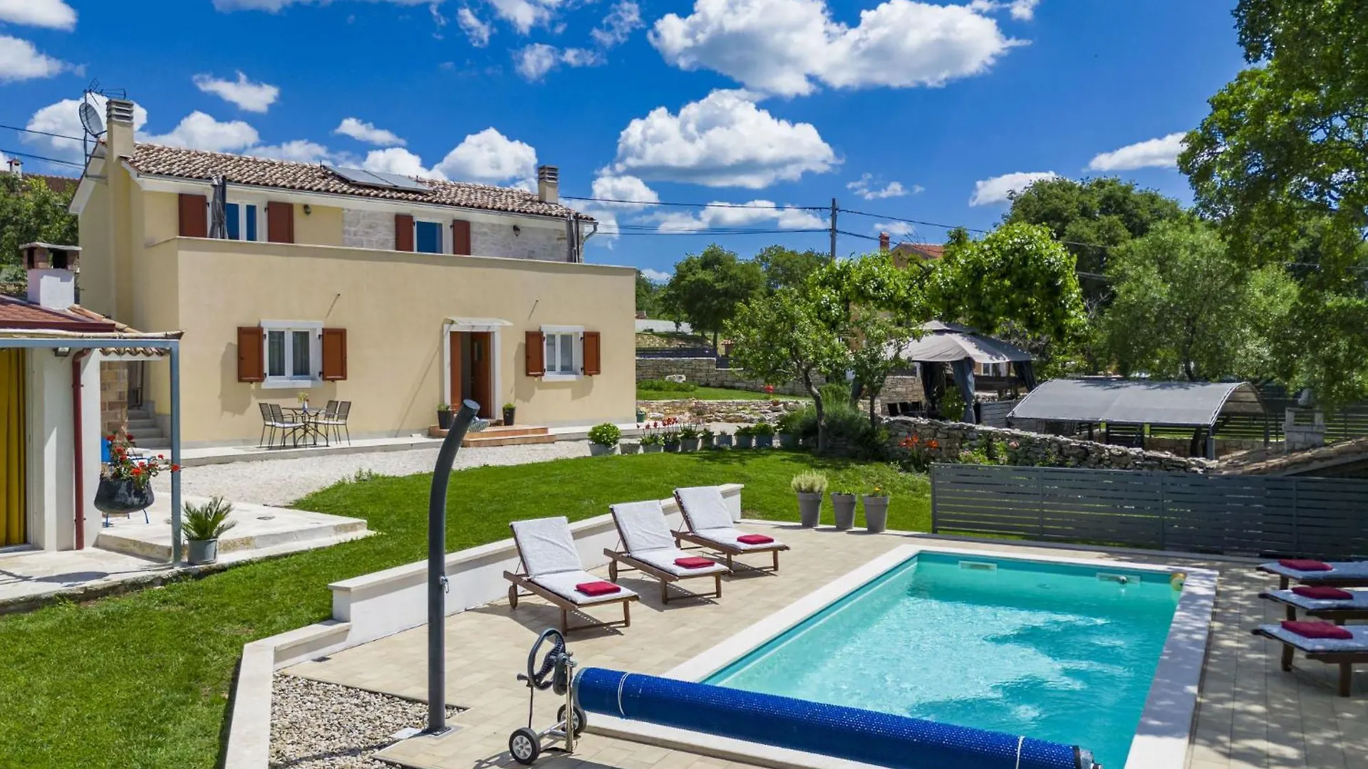 Villa Fuma By Interhome Bale